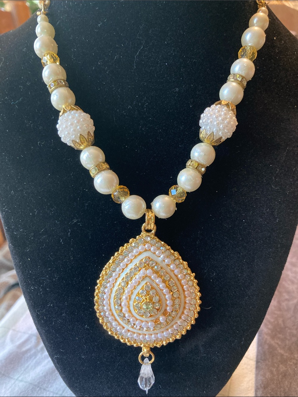 Golden and White Beaded Pendant Necklace - Women Jewelry